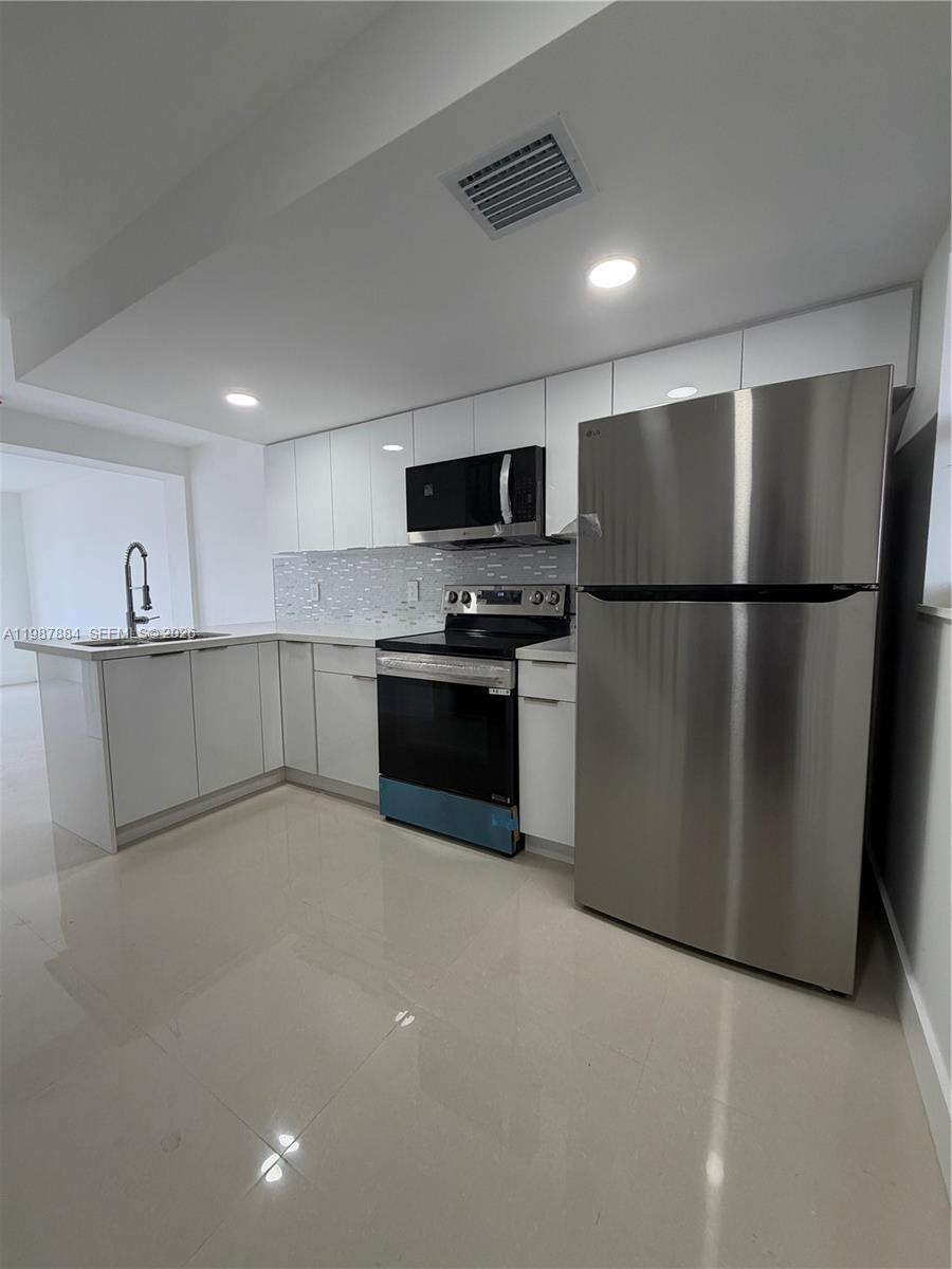 GDN HOMES RESUB - Residential Lease