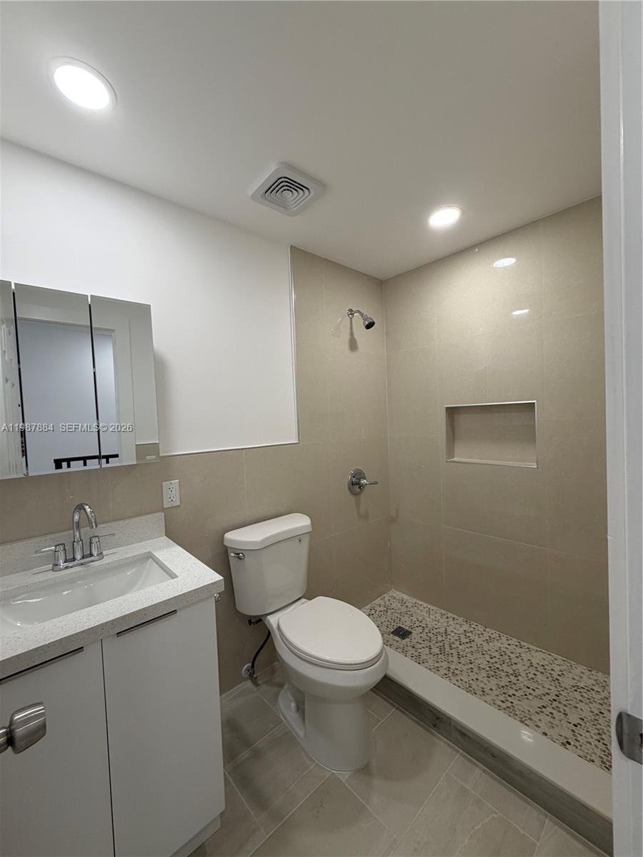 GDN HOMES RESUB - Residential Lease