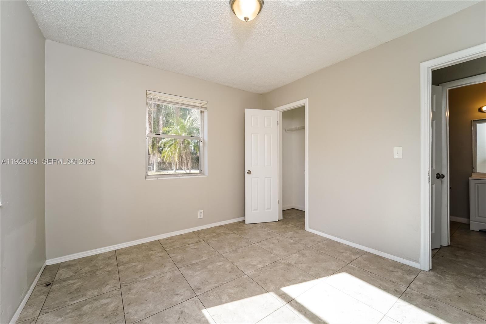 MIAMI GARDENS ESTATES SEC - Residential Lease