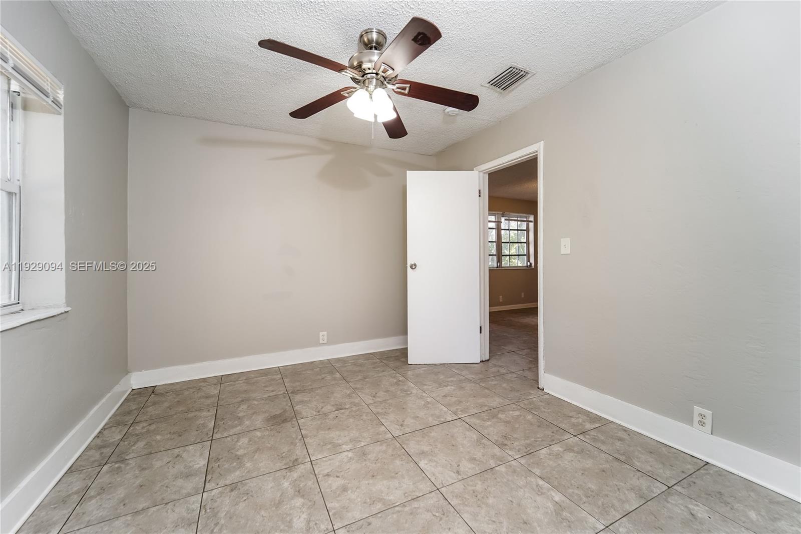 MIAMI GARDENS ESTATES SEC - Residential Lease