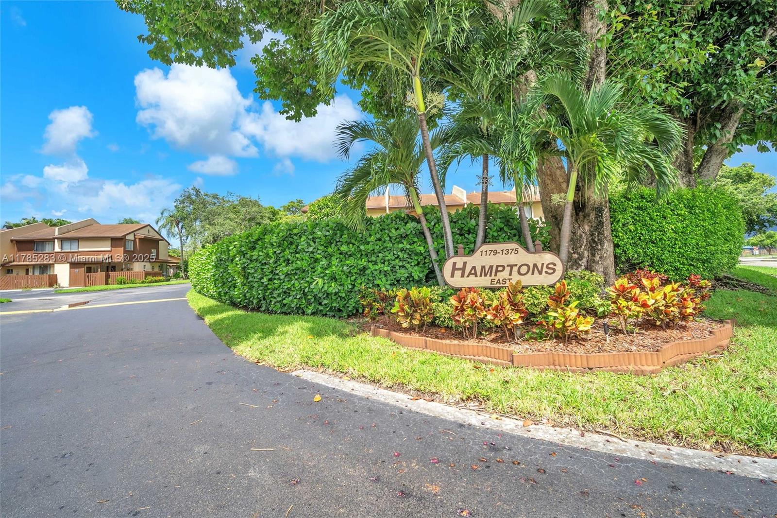 Property for Sale at 1359 Hampton Blvd, North Lauderdale, Miami-Dade County, Florida - Bedrooms: 2 
Bathrooms: 2  - $300,000