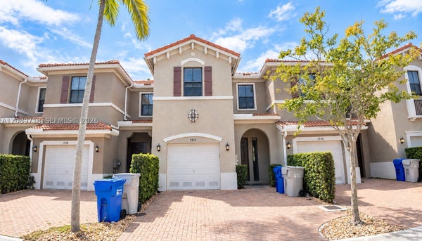 1042 NW 33RD MNR # 1042, POMPANO BEACH, FL 33064 - Image 1a907158b46e4dec5cd2dcd9d97b5c56/2345698767