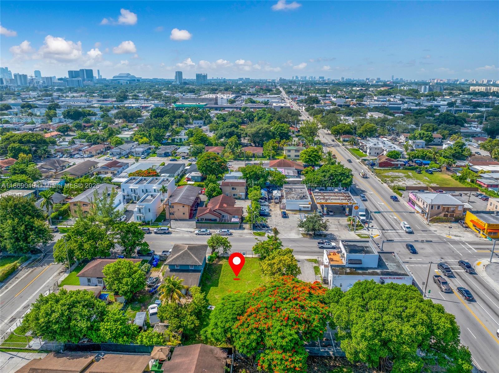 CAPLES AMD PL - Land