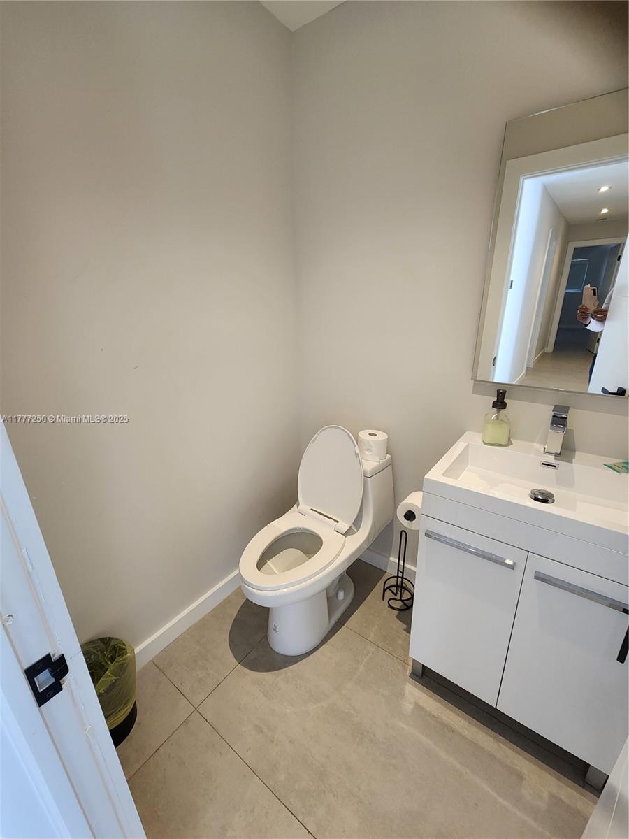 GOLDEN ISLES SEC - Residential Lease