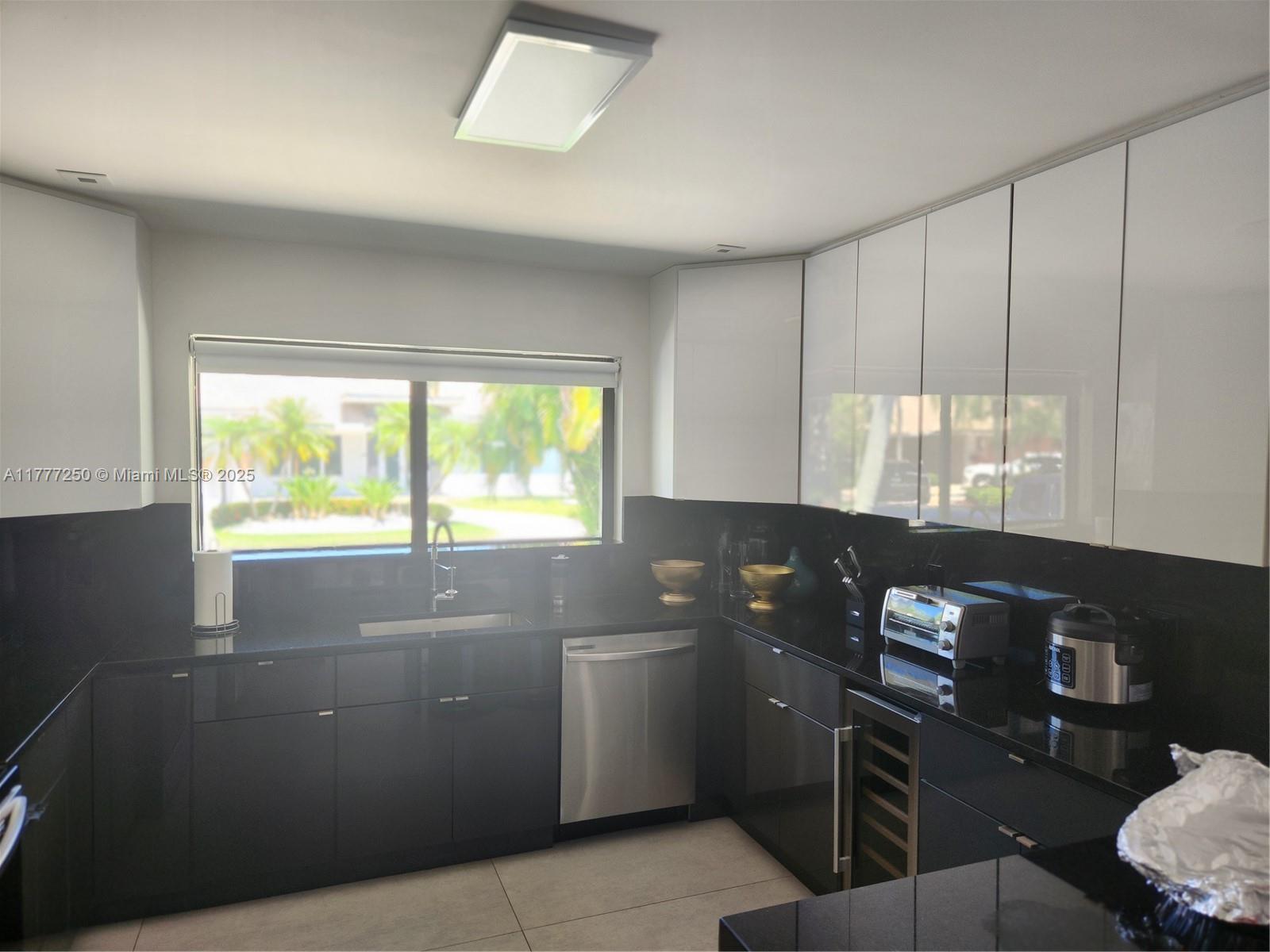 GOLDEN ISLES SEC - Residential Lease