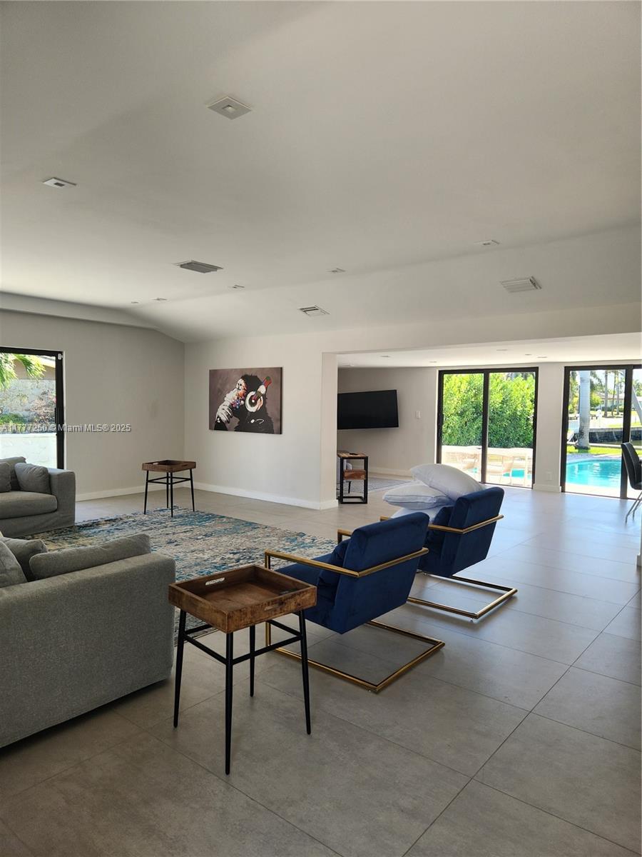 GOLDEN ISLES SEC - Residential Lease