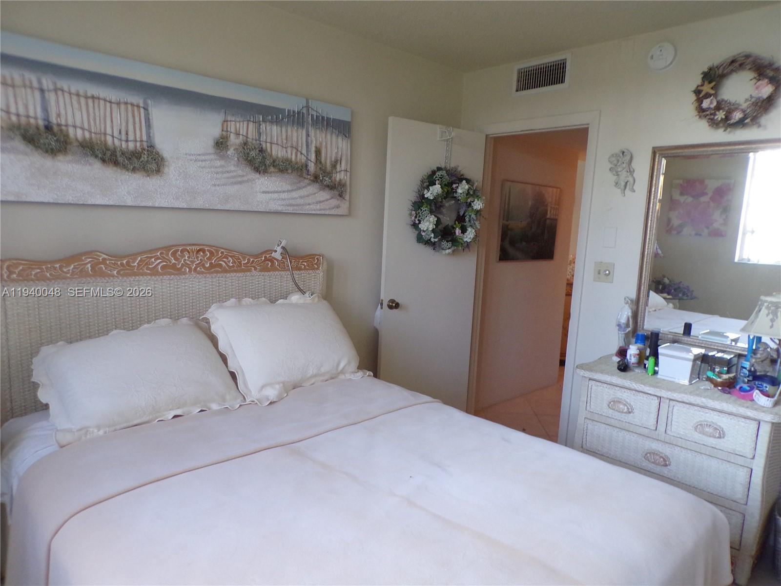 POINT EAST SEC 4 CONDO - Residential