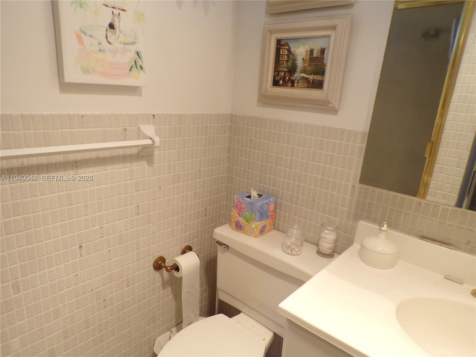 POINT EAST SEC 4 CONDO - Residential