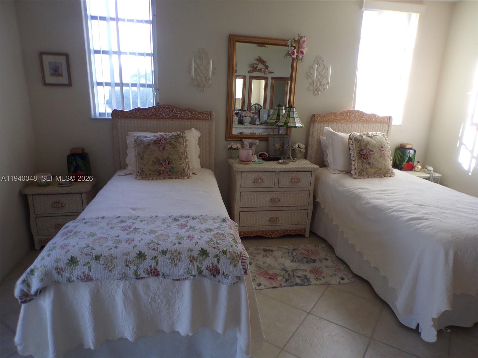 POINT EAST SEC 4 CONDO - Residential