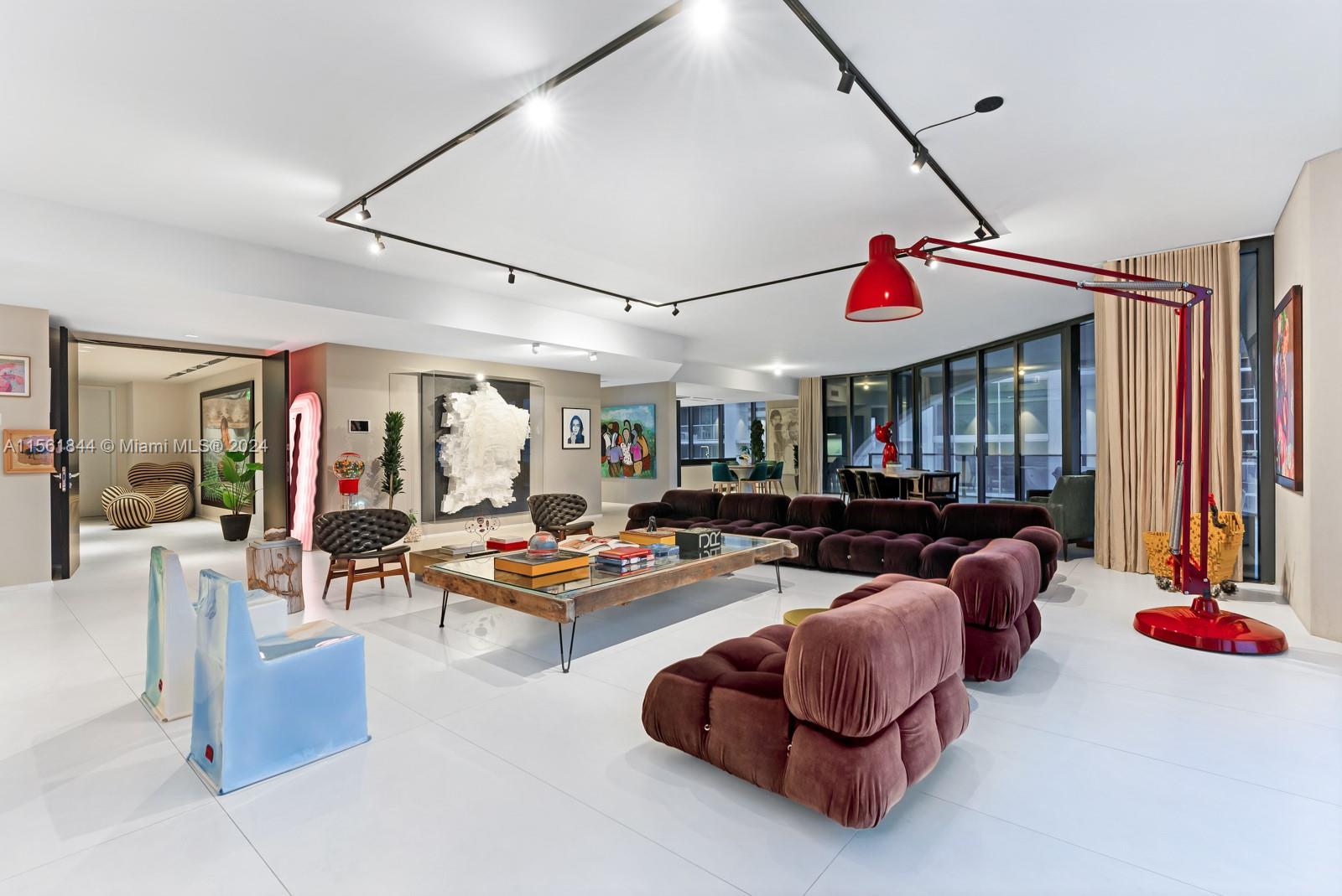 ONE THOUSAND MUSEUM CONDO - Residential