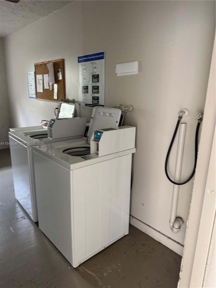 POINCIANA 5 OF PINE ISLAN - Residential