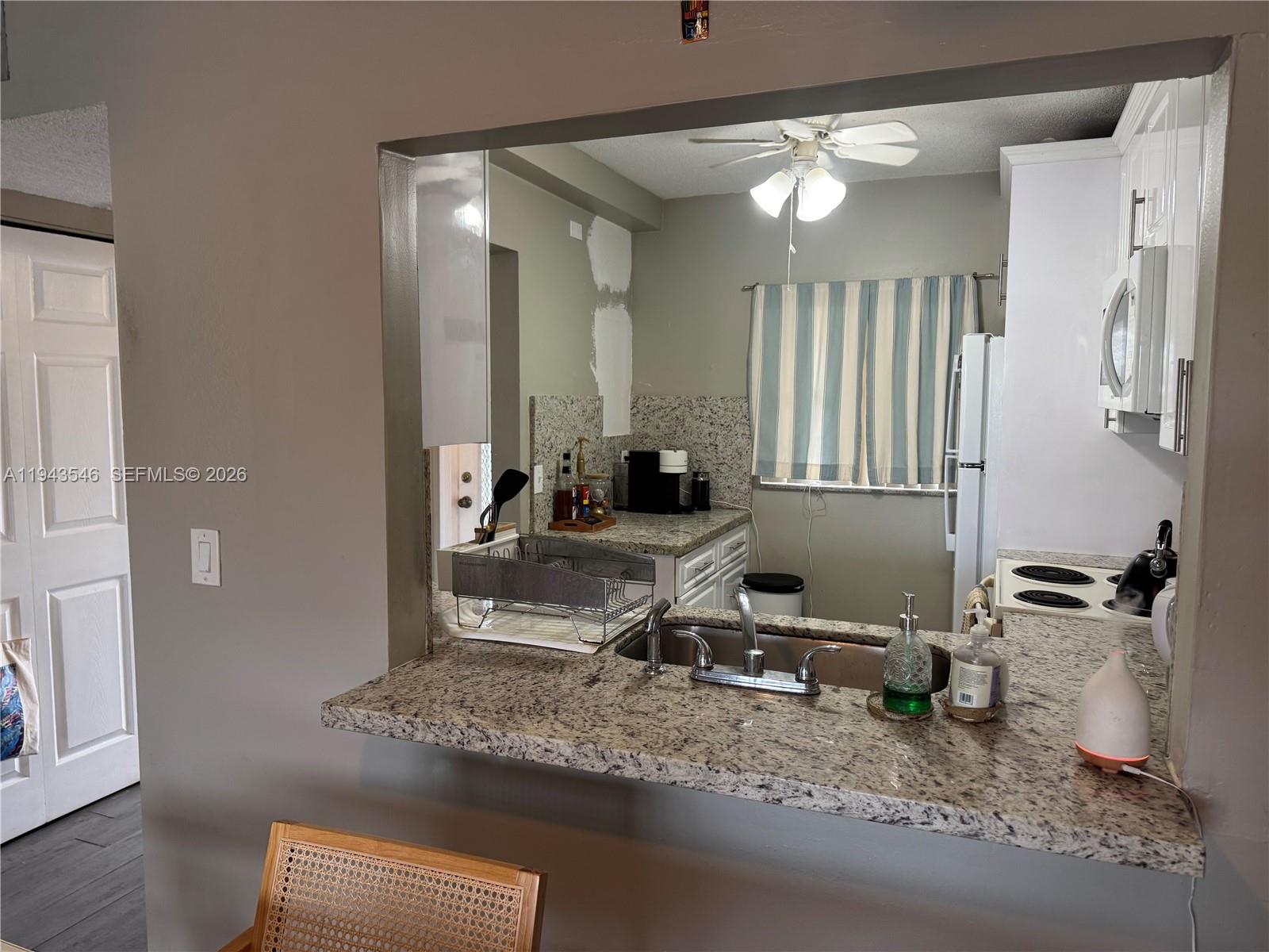 POINCIANA 5 OF PINE ISLAN - Residential