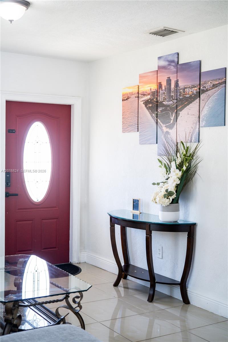 SUN-TAN VILL SEC 5 - Residential Lease