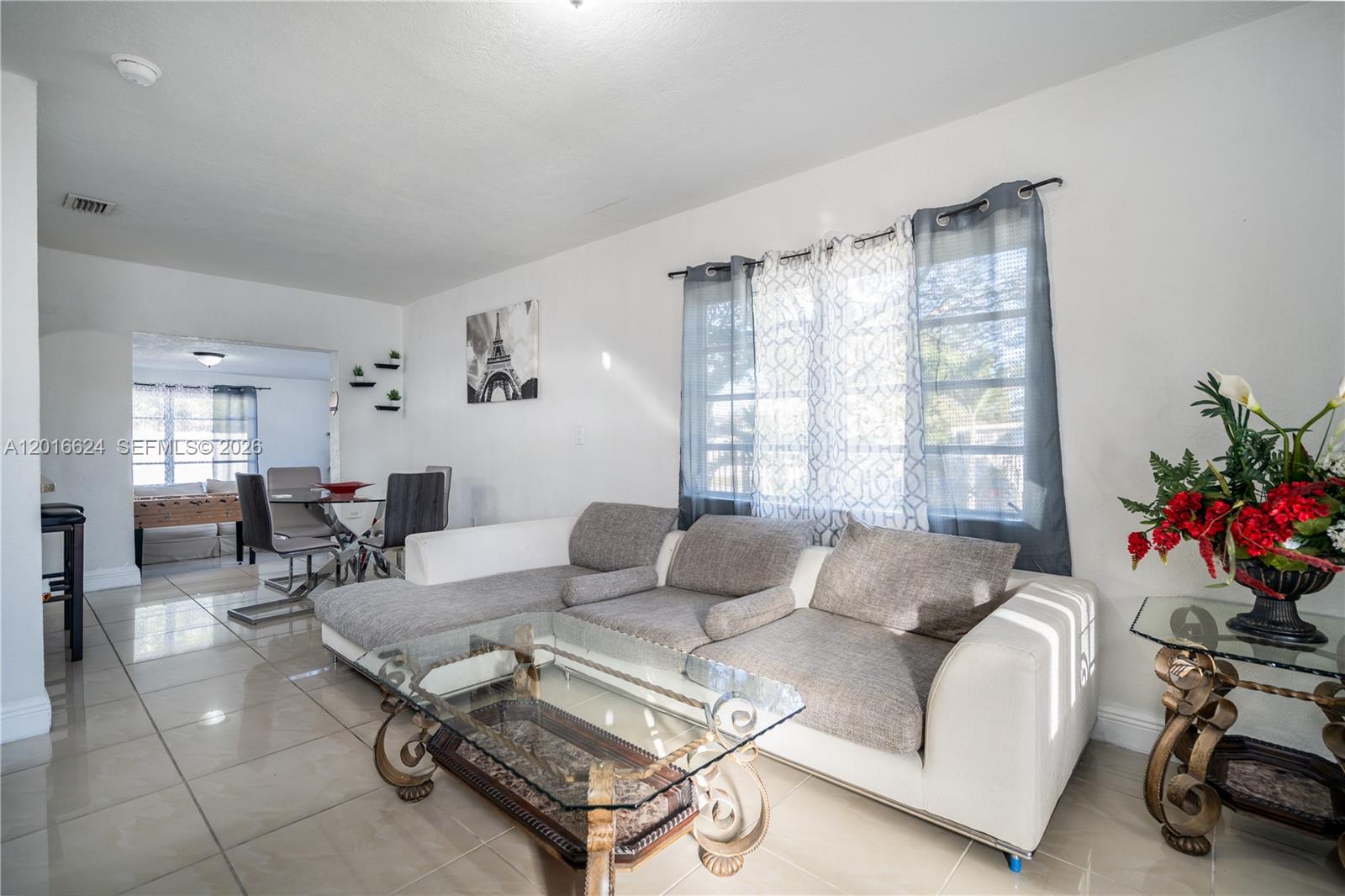 SUN-TAN VILL SEC 5 - Residential Lease