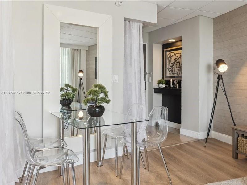GALLERY ONE CONDO - Residential Lease