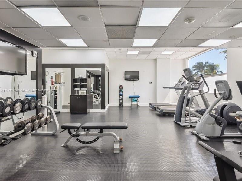 GALLERY ONE CONDO - Residential Lease