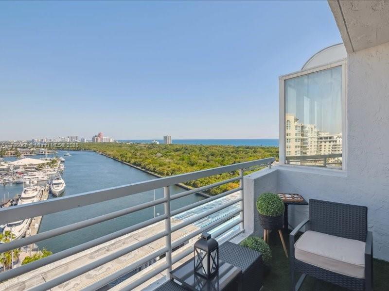 GALLERY ONE CONDO - Residential Lease