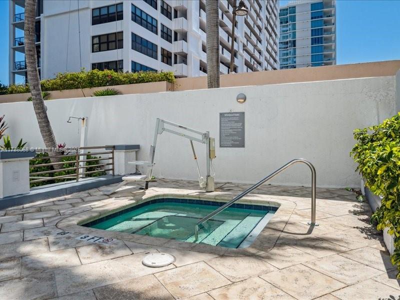 GALLERY ONE CONDO - Residential Lease
