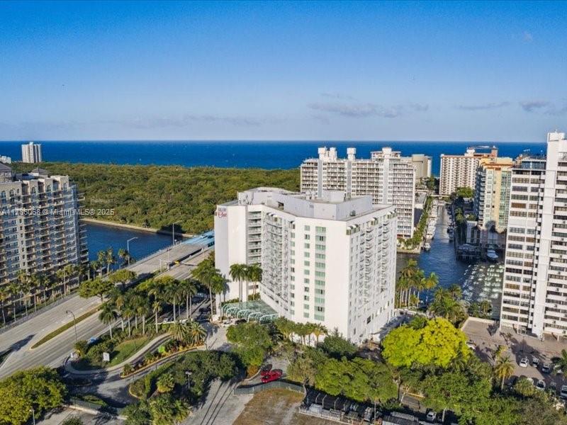 GALLERY ONE CONDO - Residential Lease