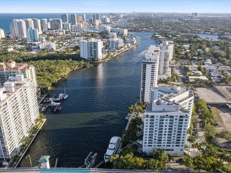 GALLERY ONE CONDO - Residential Lease