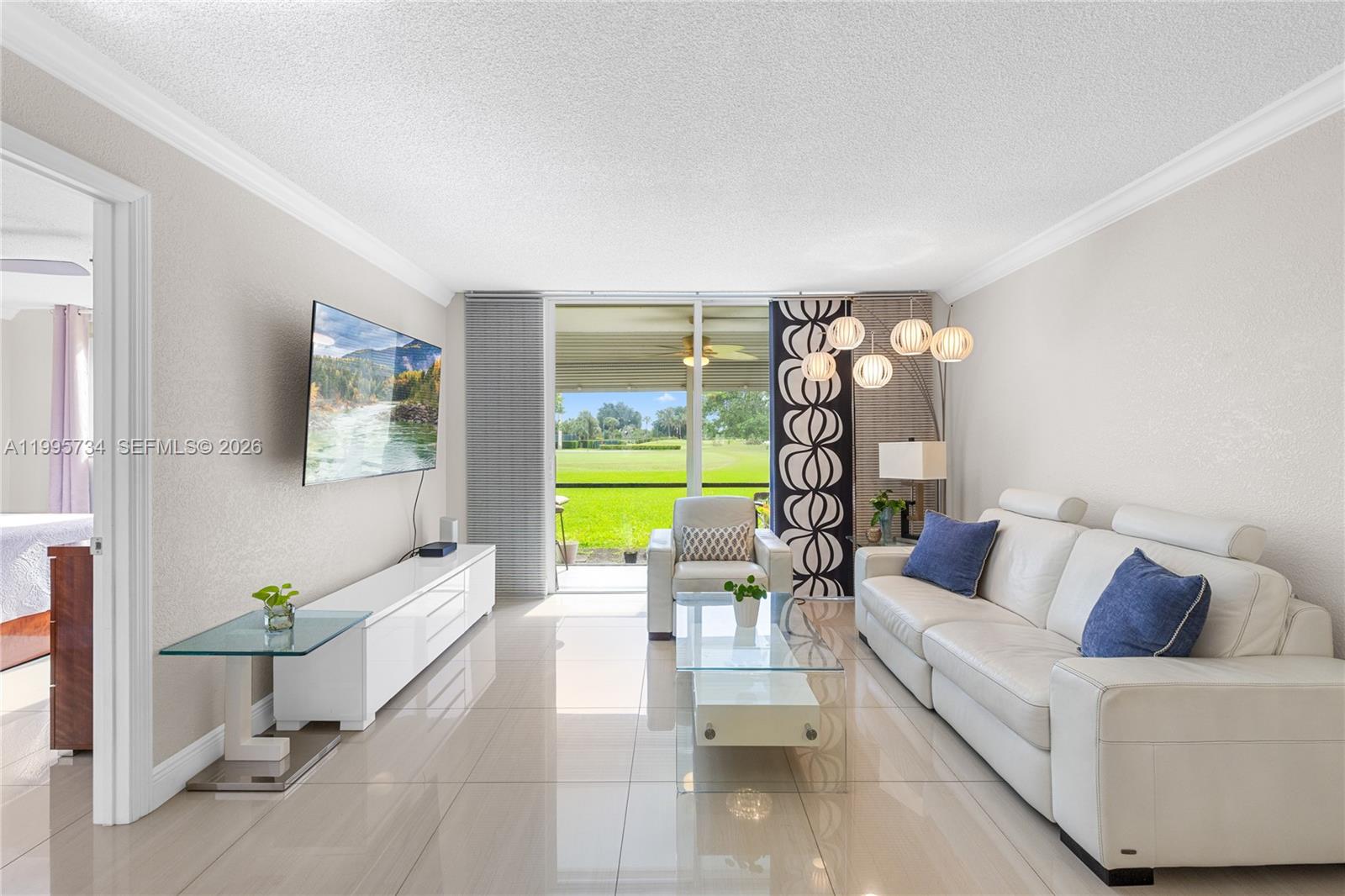 GOLF HOLLYBROOK Y - Residential Lease