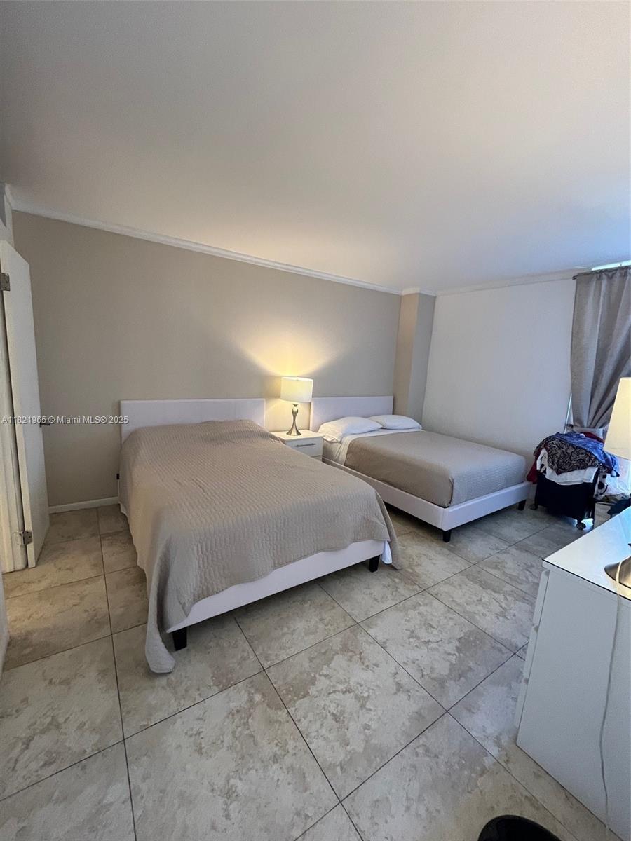 CORONADO CONDO-TOWER II - Residential