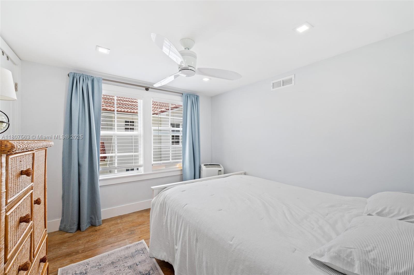 BOYNTON HEIGHTS - Residential