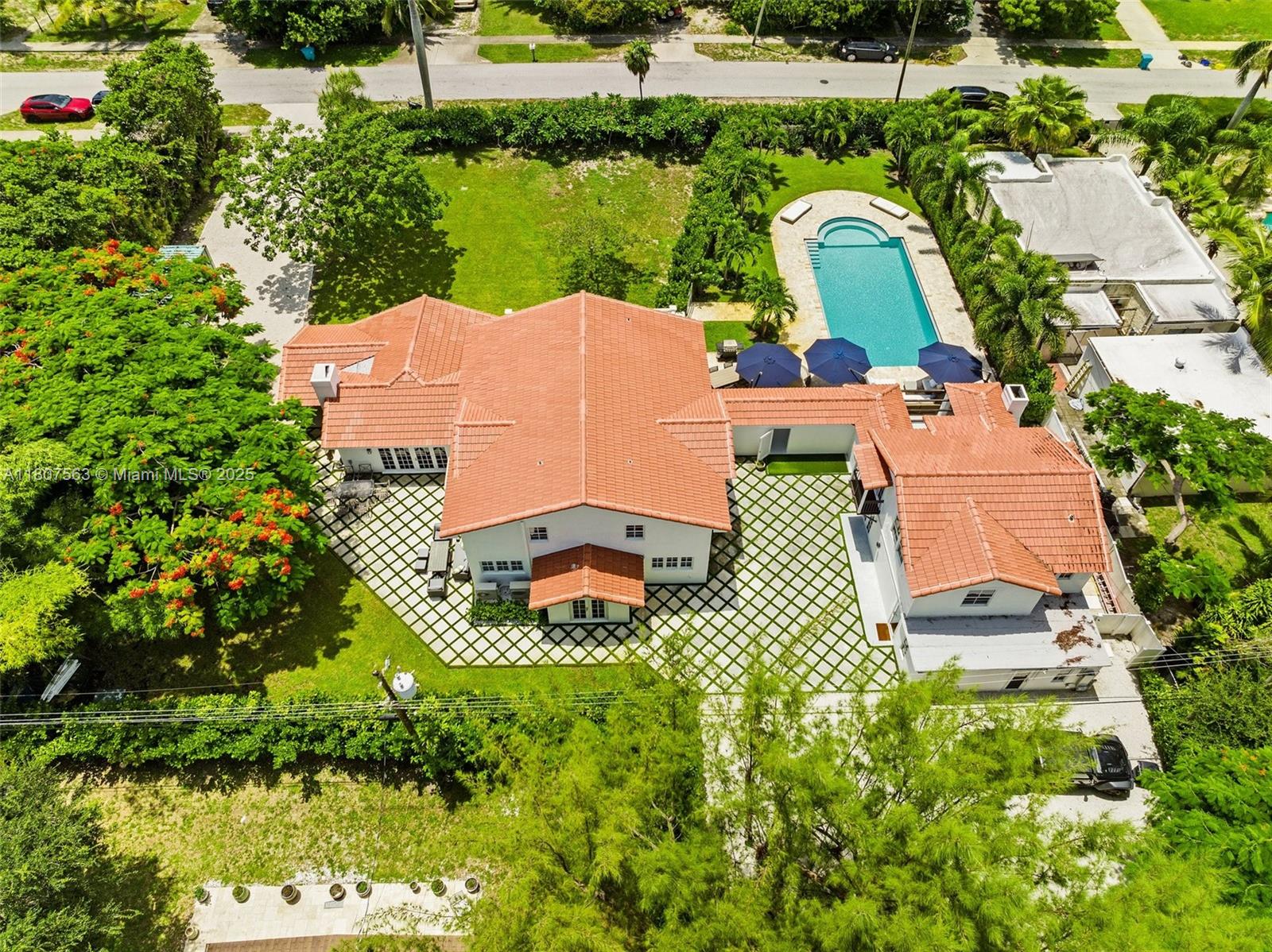 BOYNTON HEIGHTS - Residential