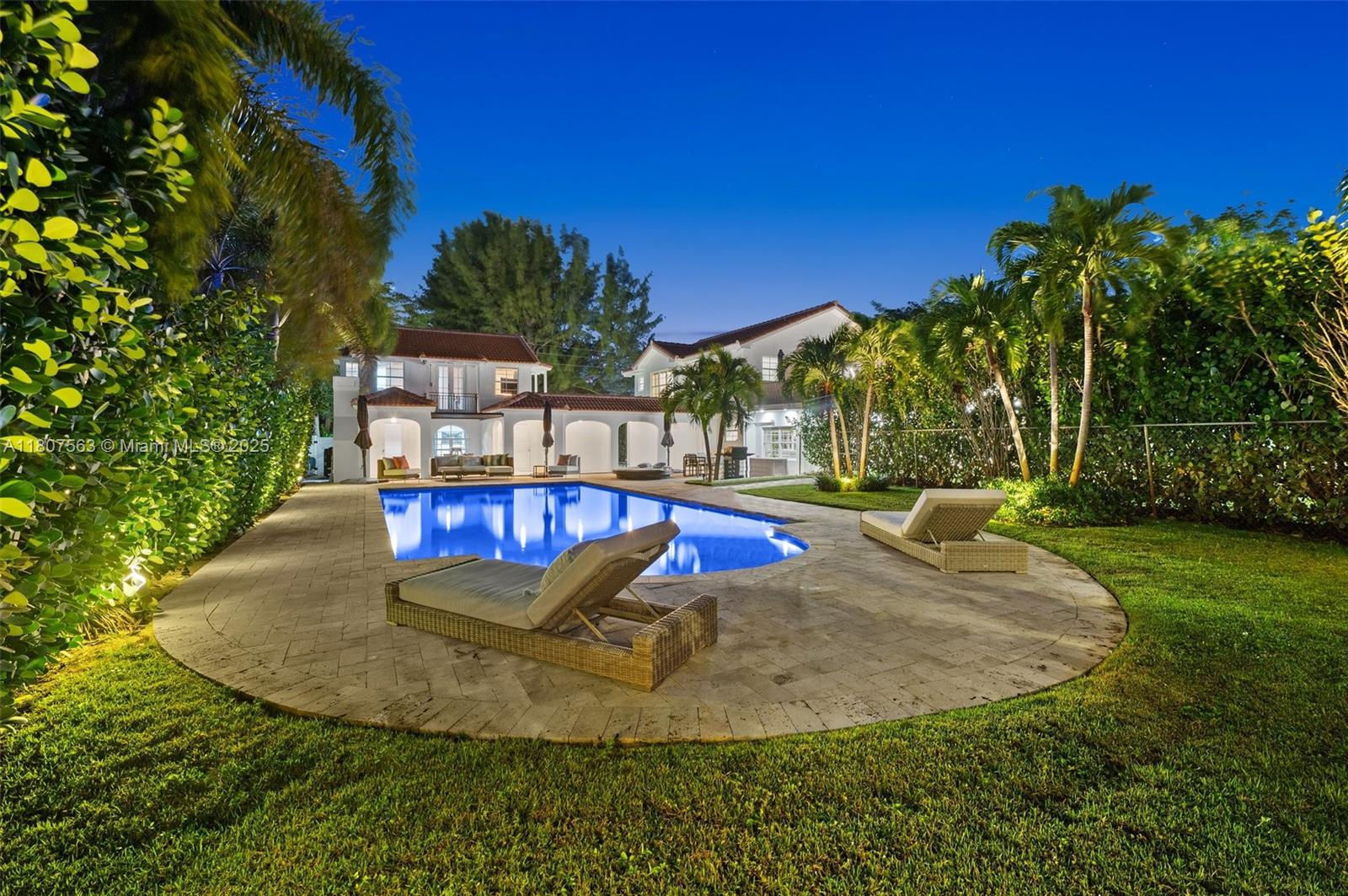 BOYNTON HEIGHTS - Residential