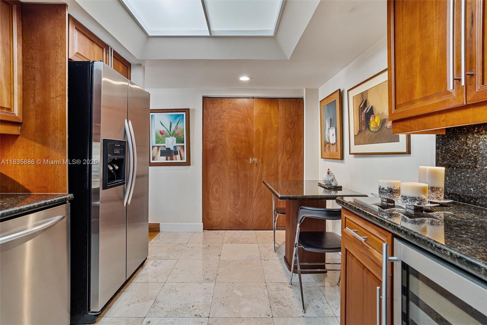 BRICKELL KEY ONE CONDO - Residential