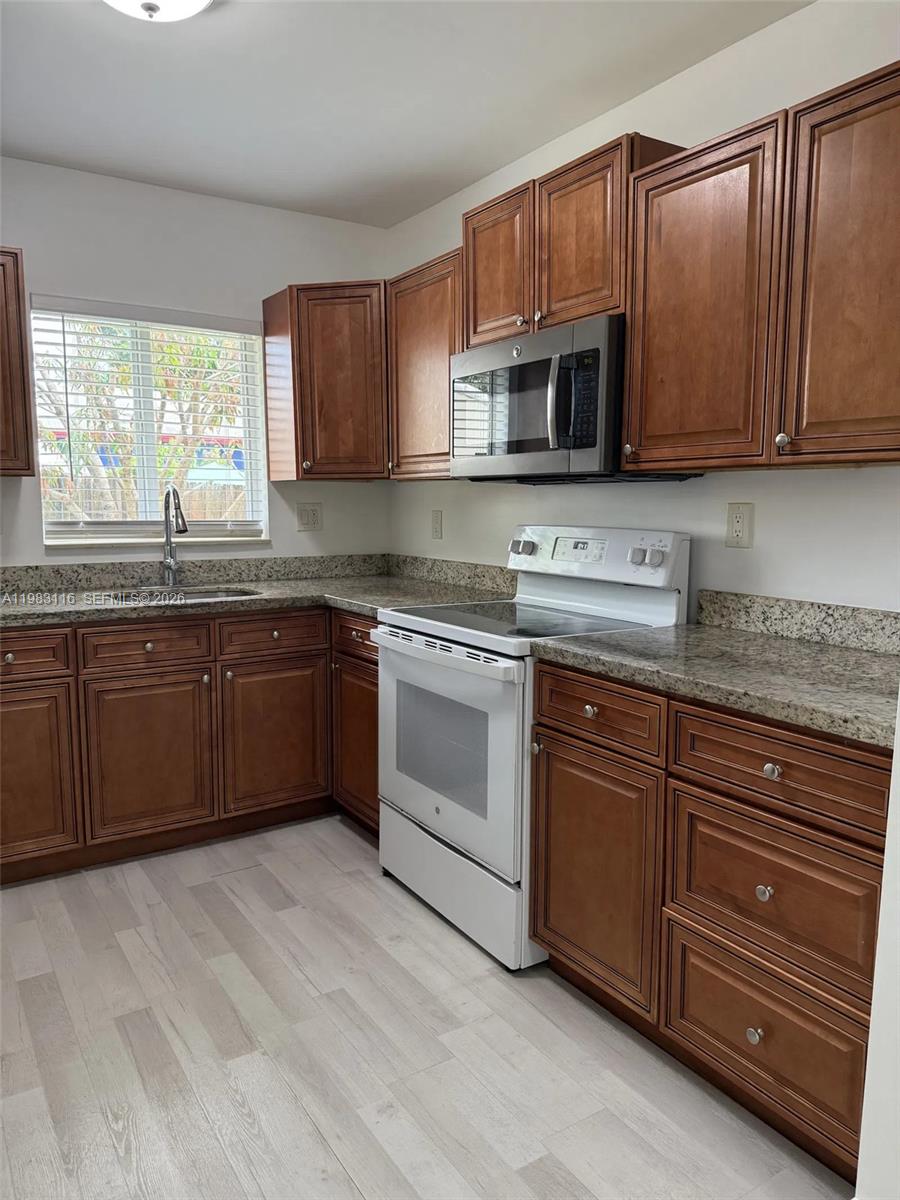 PROGRESSO - Residential Lease