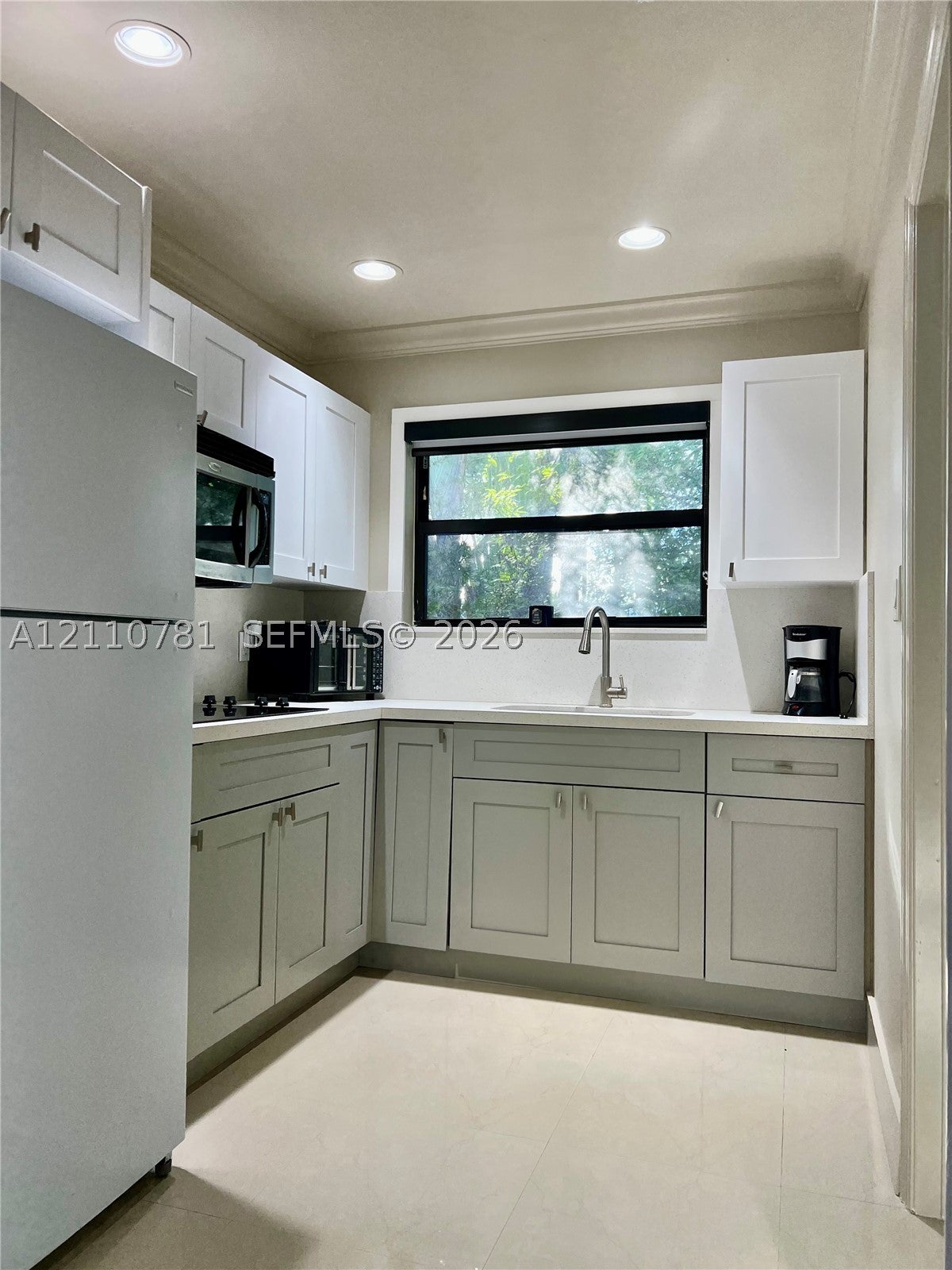 7844 SW 57th Ter 0