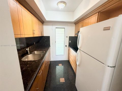 1350 E Sample Rd 307 Pompano Beach FL 33064