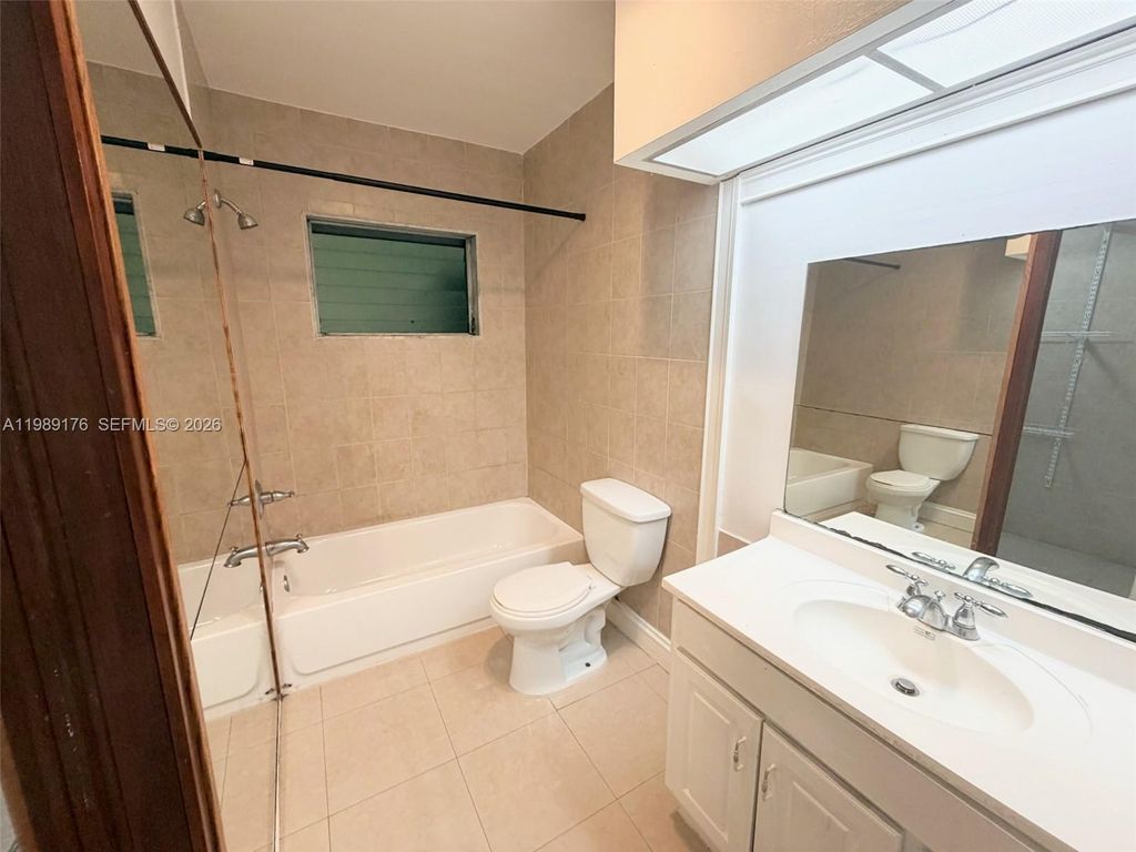 Photo of 1350 E Sample Rd #307, Pompano Beach, FL 33064 (MLS # A11989176)