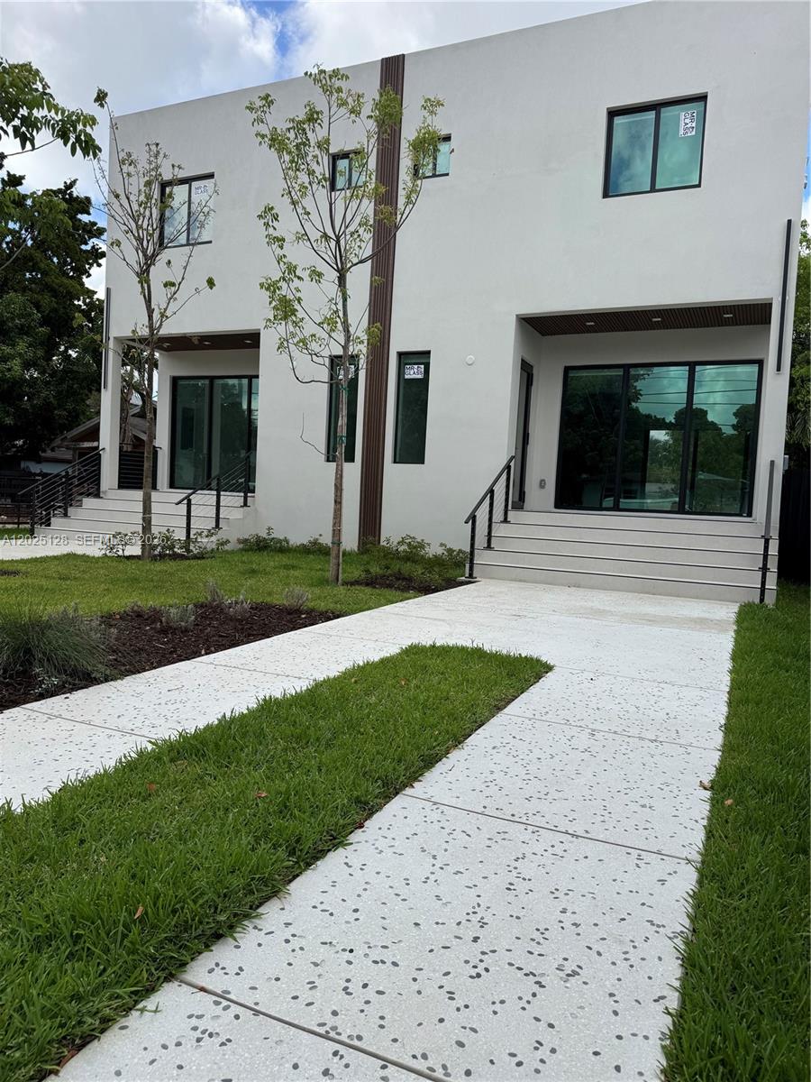 View photos, virtual tours, details... 1924 NW 27th St