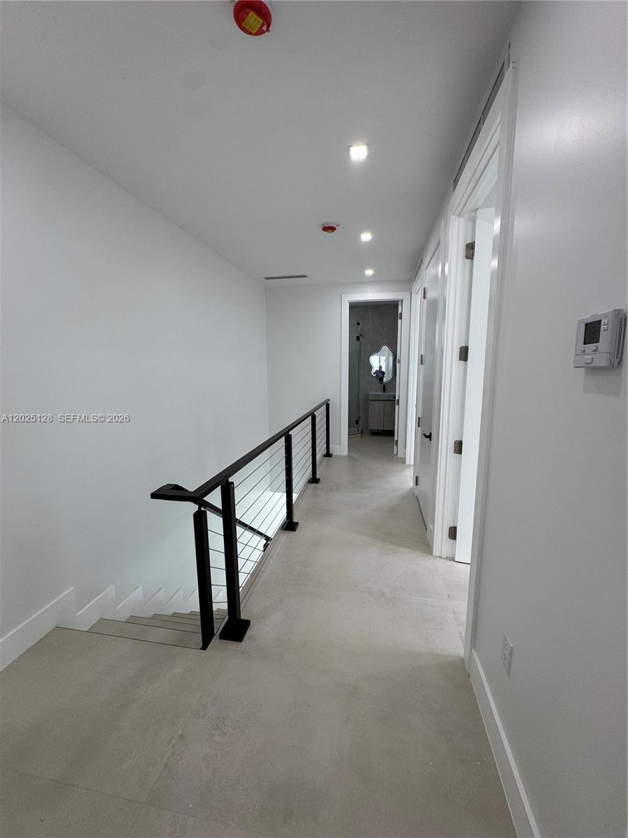 ROSEMONT PARK - Residential Income