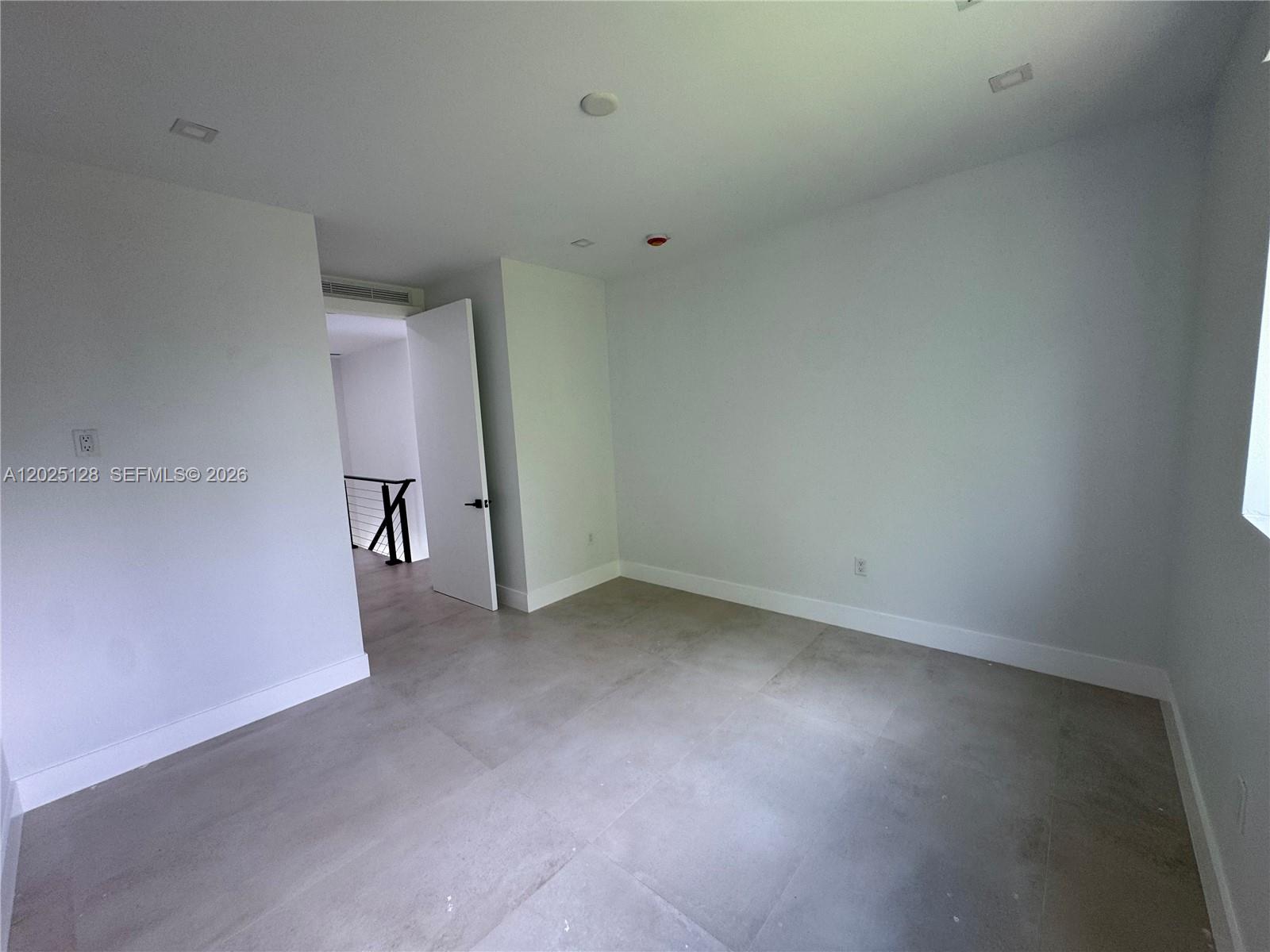 ROSEMONT PARK - Residential Income