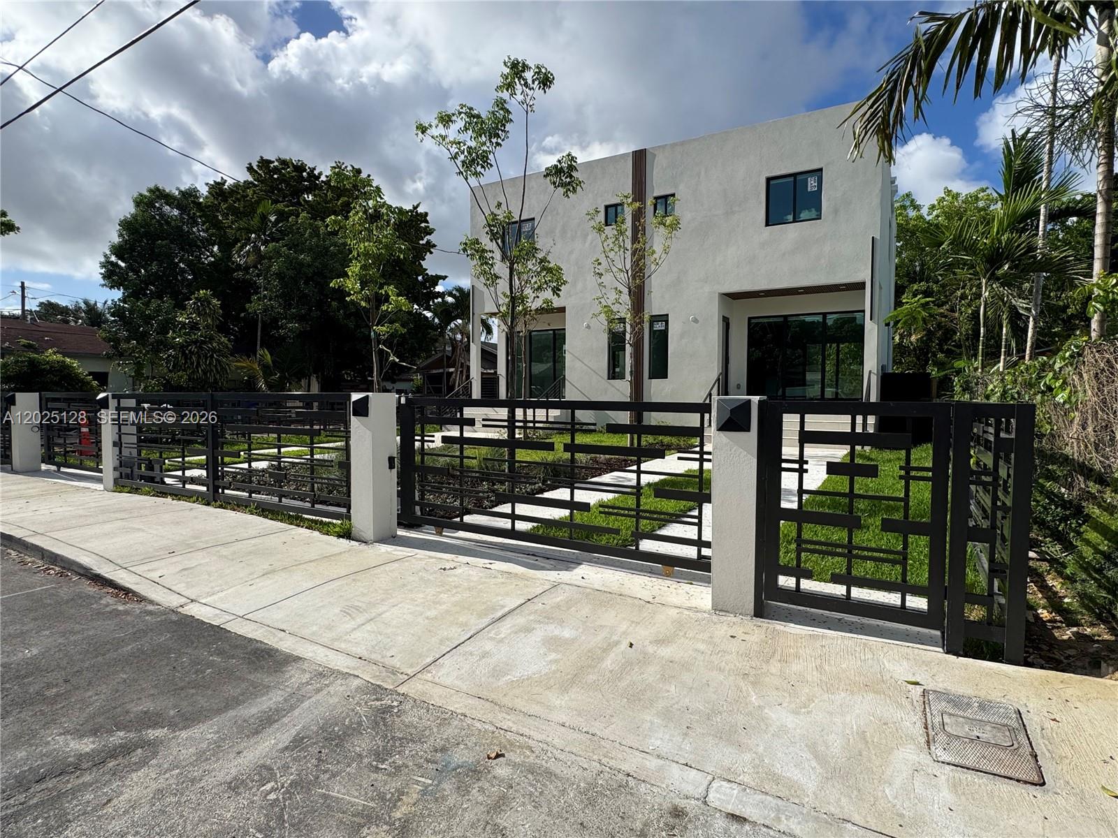 View photos, virtual tours, details... 1924 NW 27th St