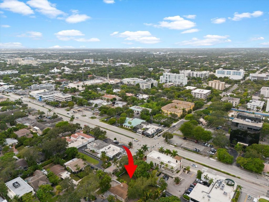 Photo of 615 SE 7th St, Fort Lauderdale, FL 33301 (MLS # A11684524)