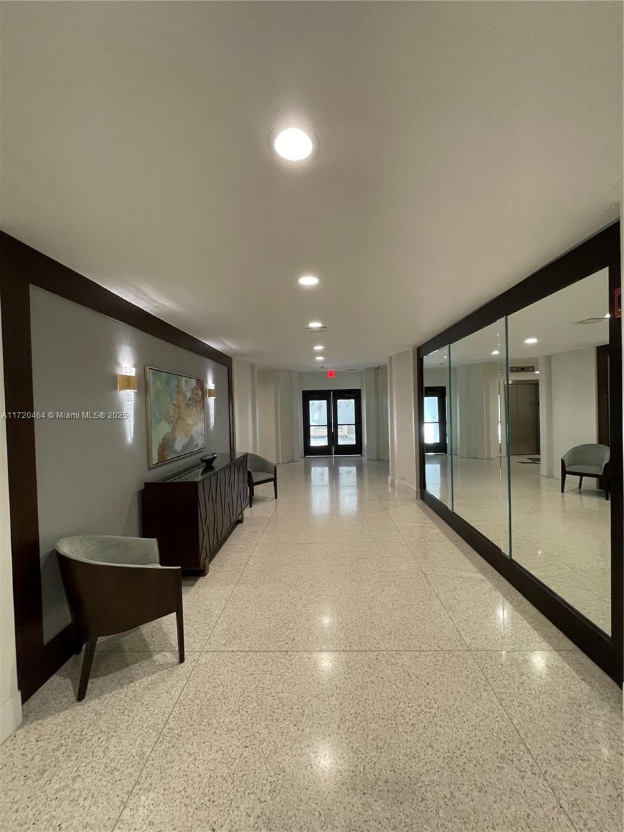 2000 S Ocean Blvd 12N