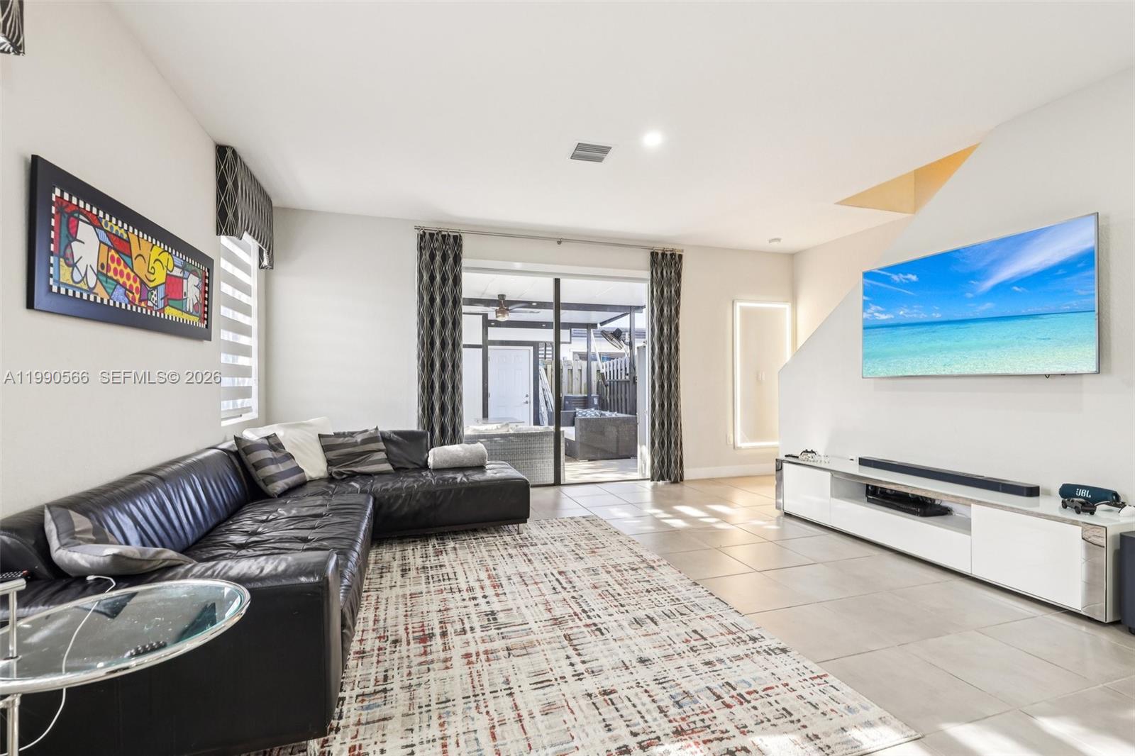 MC RESIDENTIAL - Residential