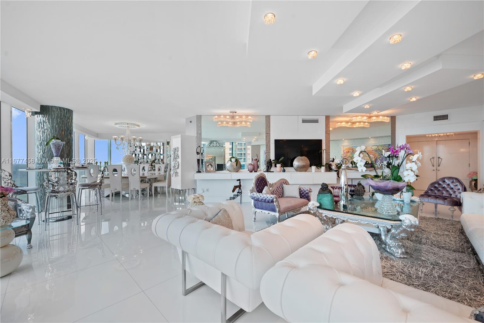 2711 HOLLYWOOD BEACH COND - Residential