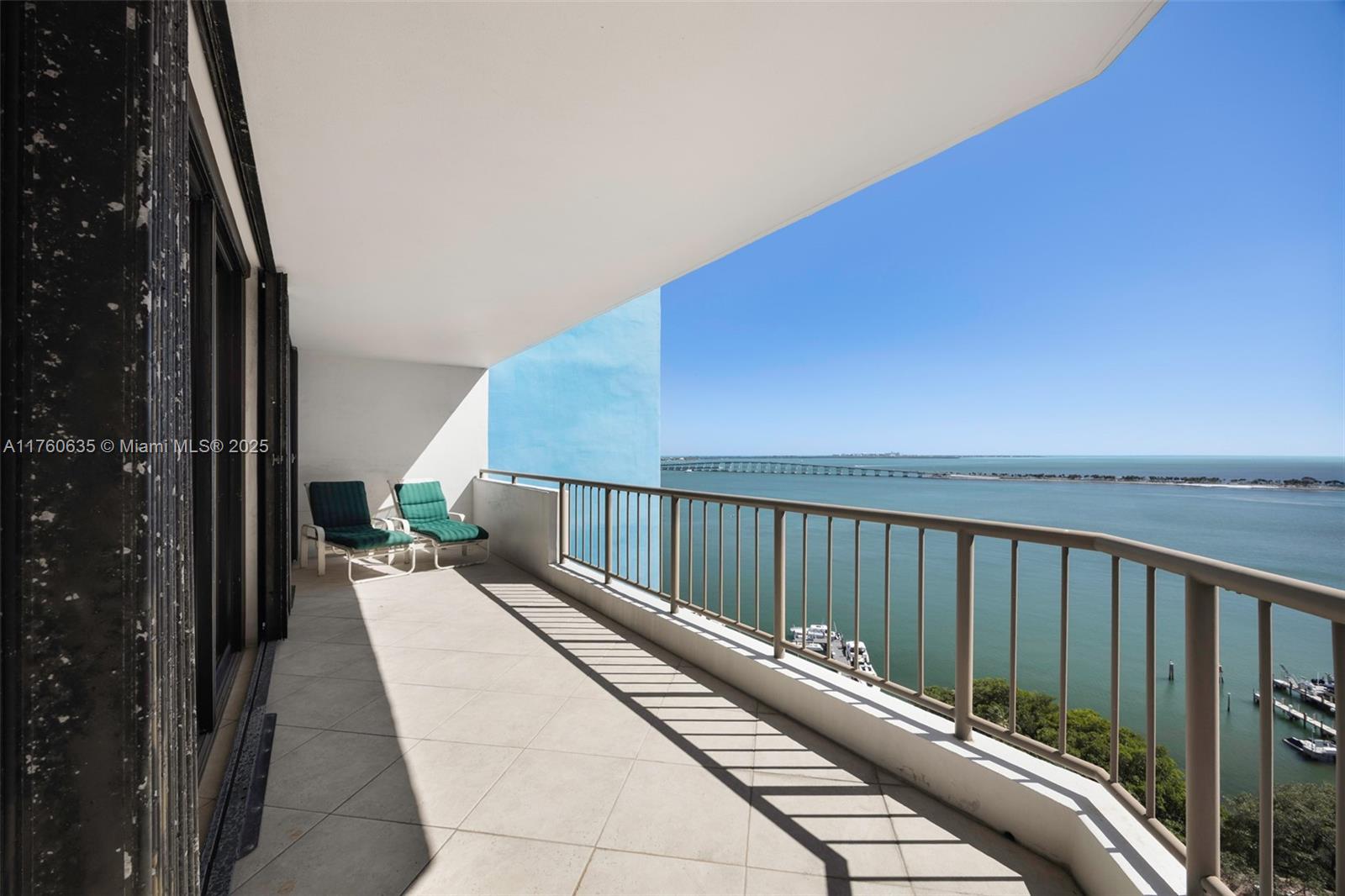 1581 Brickell Ave 1405