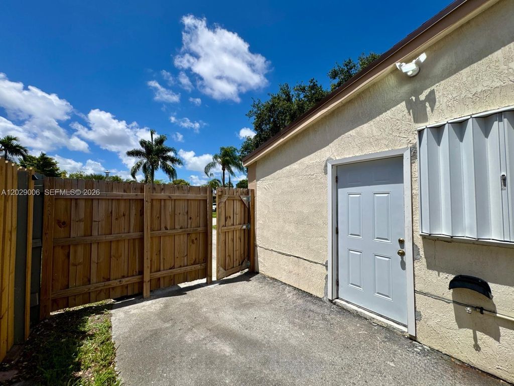 Photo of 8671 NW 3rd St #2, Pembroke Pines, FL 33024 (MLS # A12029006)
