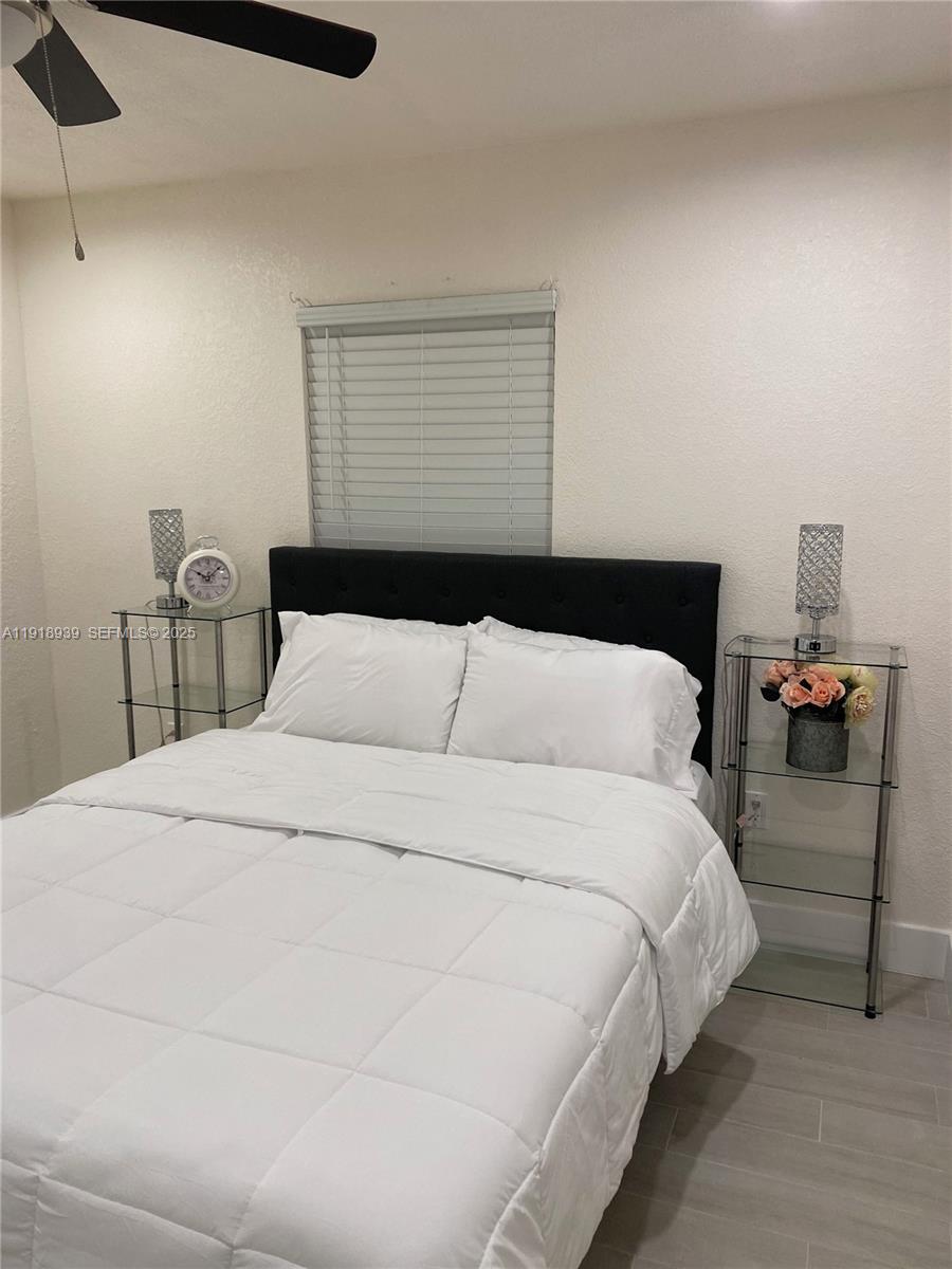 SPRING LAKE VILLAGE - Residential