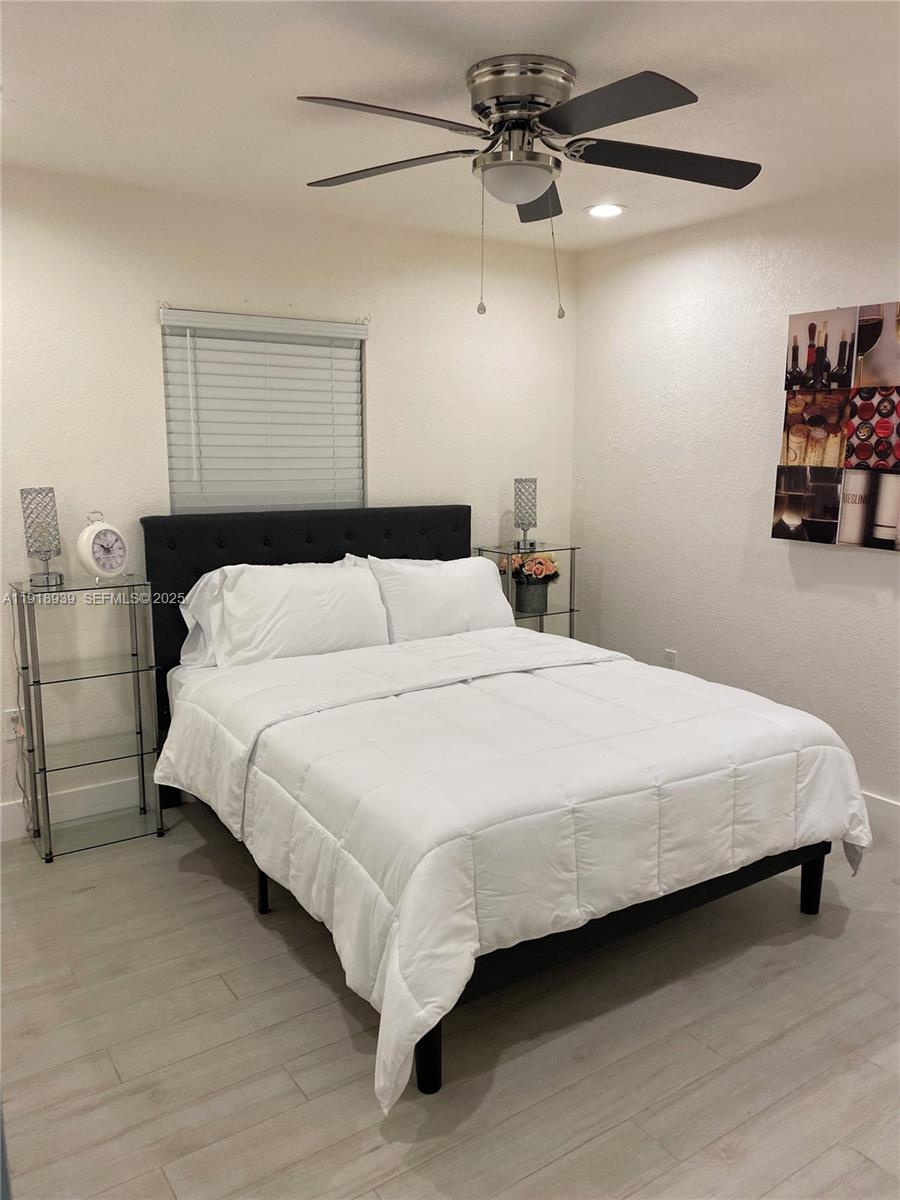 SPRING LAKE VILLAGE - Residential