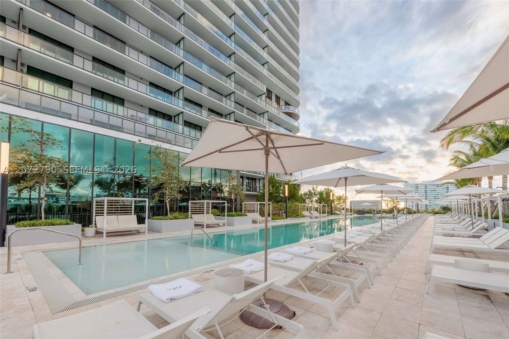 580 72nd St 1012, Miami Beach FL 33141