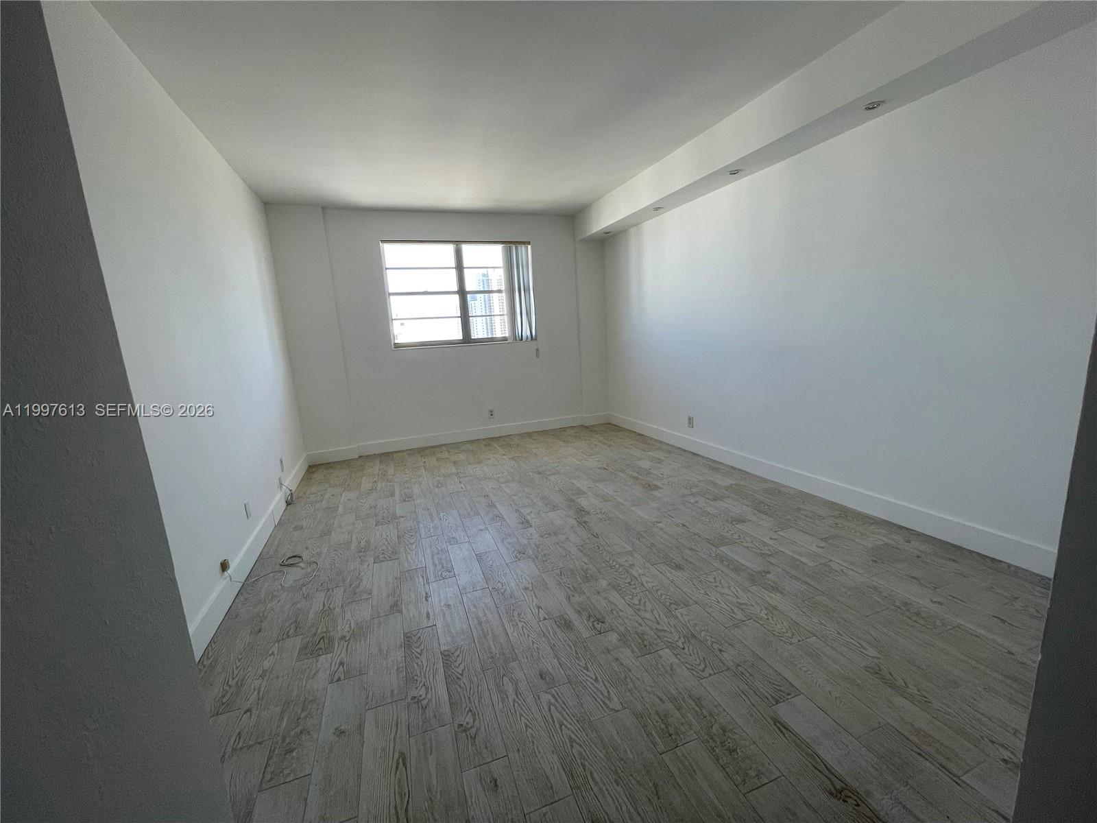 OCEANVIEW BUILDING CONDO - Residential Lease