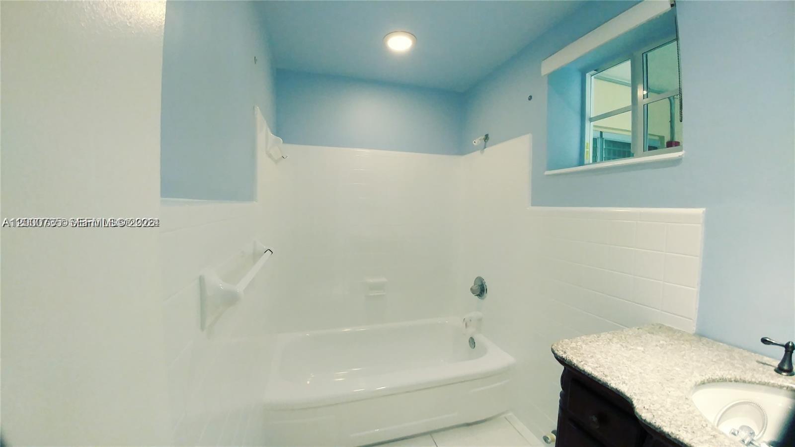 WOODLAKE APTS CONDO - Residential Lease