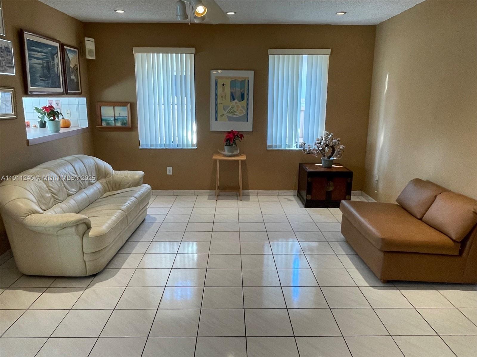 RUSTIC LAKES - Residential